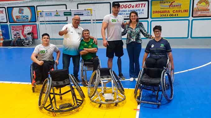 FUTEBOL AMERICANO. Soldiers decide a semifinal da Conferência Sul contra o  Almirantes, em Itajaí, SC - Claudemir Pereira