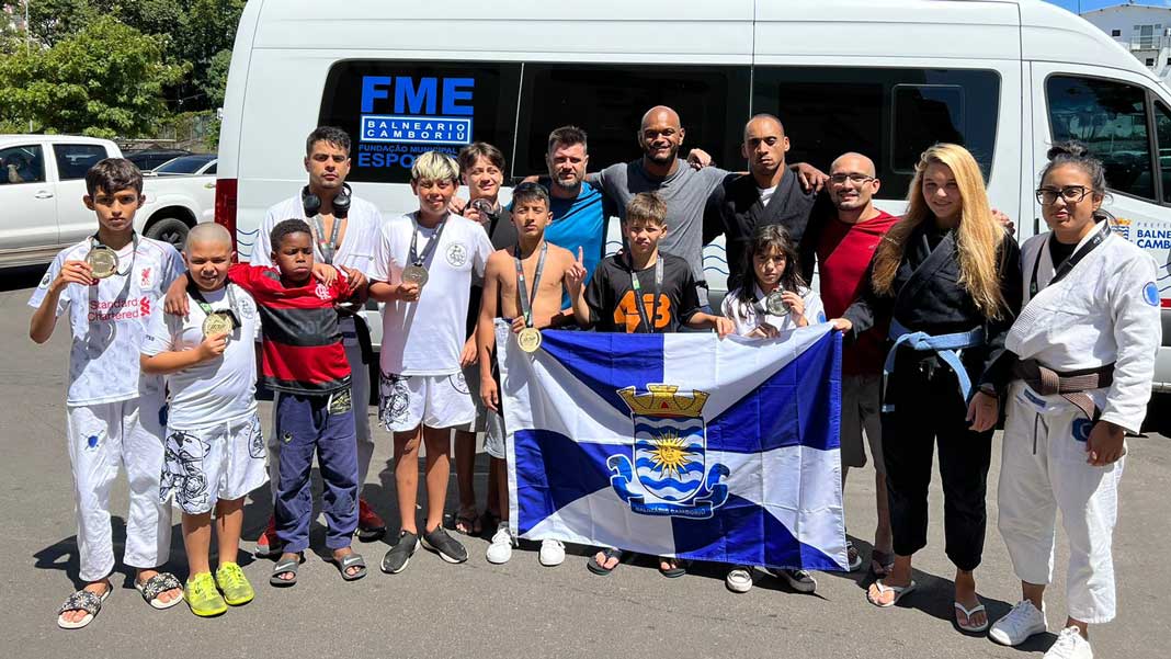 Balneário Camboriú conquista nove medalhas em campeonato internacional