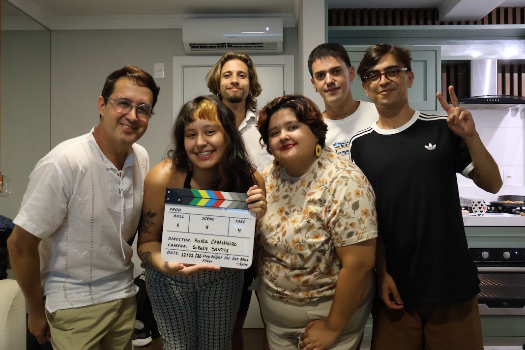 A equipe técnica, da esquerda para a direita: Pedro Cácio, Karla Cabalheiro, Danilo Erick Langer, Sibely Santos, Jean Silva e David Reis. (Crédito: Sibely Santos)