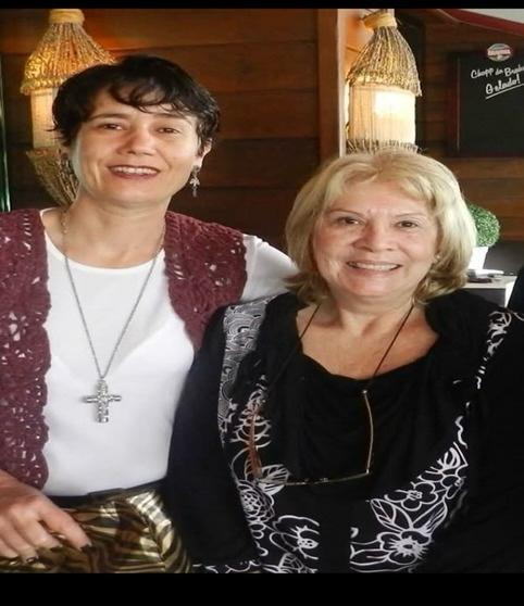 A primeira presidente e fundadora, Rejane Gascho e a primeira secretária, Débora Gascho (Divulgação/RFCC/BC)