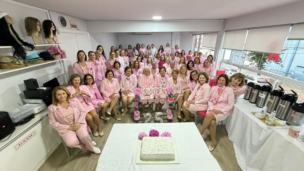 Voluntárias sempre prontas para ajudar quem precisa (Divulgação/RFCC/BC)
