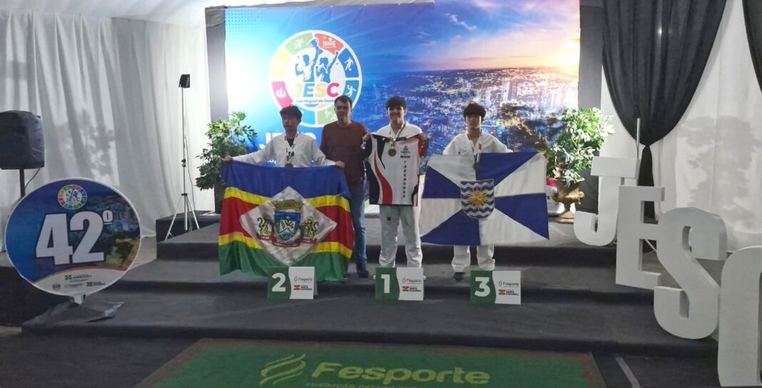 Yuri, bronze nos JESC (Divulgação)