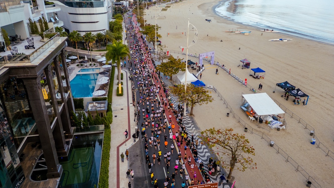 Nova edição da primeira corrida só para ‘elas’ movimenta Balneário Camboriú neste fim de semana (Foto: G2 Filmes/Corre Brasil)