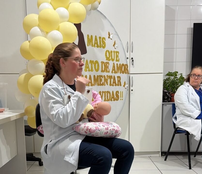 A enfermeira Tatiana realiza palestras (Divulgação/PMBC)