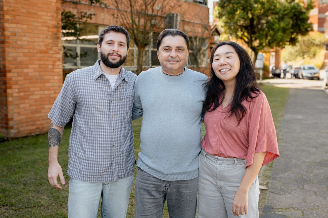 Lucas Gavazzoni, Angel Perez e Flávia Masumoto (Foto: Dales Hoeckesfeld)