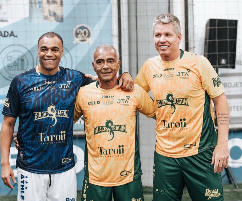 Denilson, Romário e Dado Faigel (Crédito: Divulgação CELD/Avoc Studio)