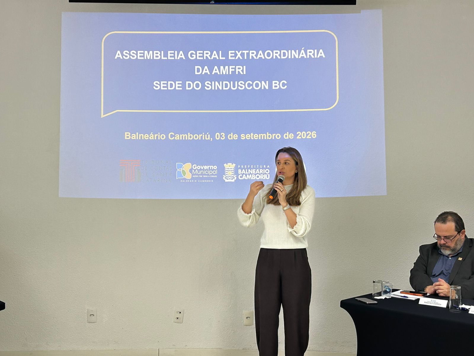 Prefeita Juliana disse que os resultados do Ideb trouxeram uma preocupação muito grande. (Foto: Renata Rutes)