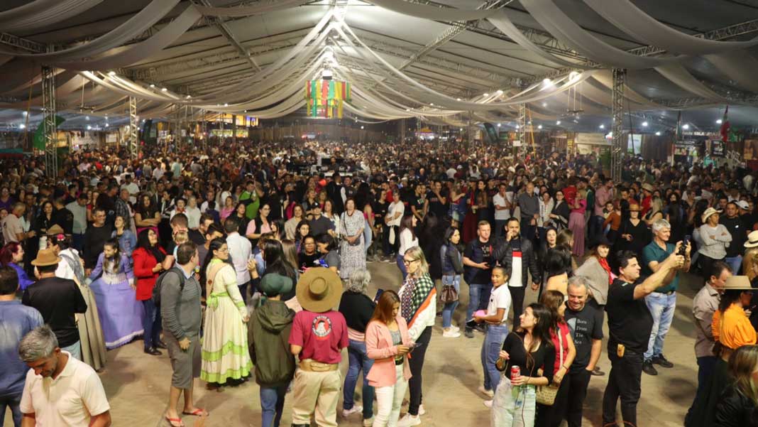 Até 2025, a festa acontecia neste acampamento (Divulgação/FCBC)