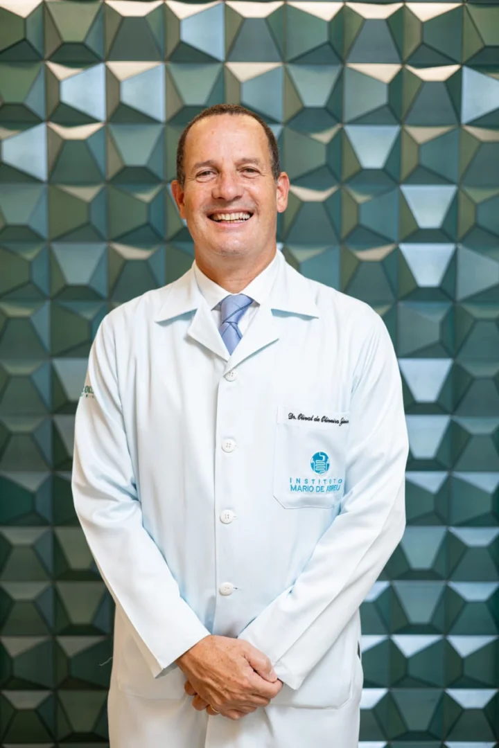 O presidente da SBCP, Dr.Olival de Oliveira Jr. (Divulgação)