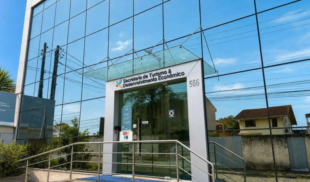 PIT está funcionando na Secretaria de Turismo de Balneário Camboriú. (Crédito PMBC)