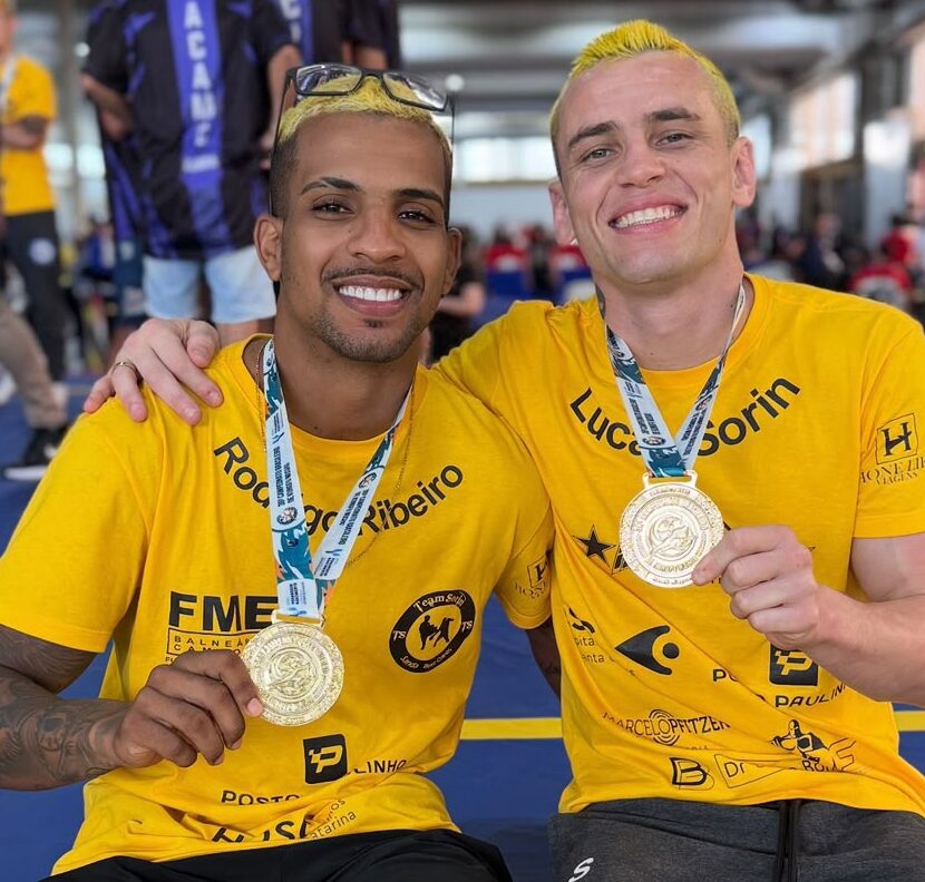 O vice Rodrigo e o decampeão Sorin (Divulgação/FMEBC)
