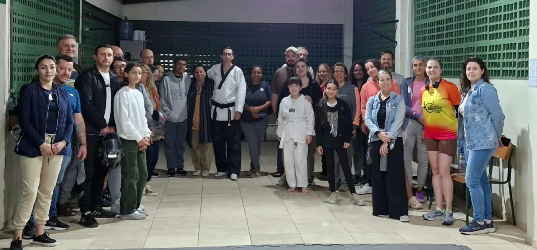 Presidente Anoar Schimitt com membros da diretoria do Instituto (Divulgação/INVA)