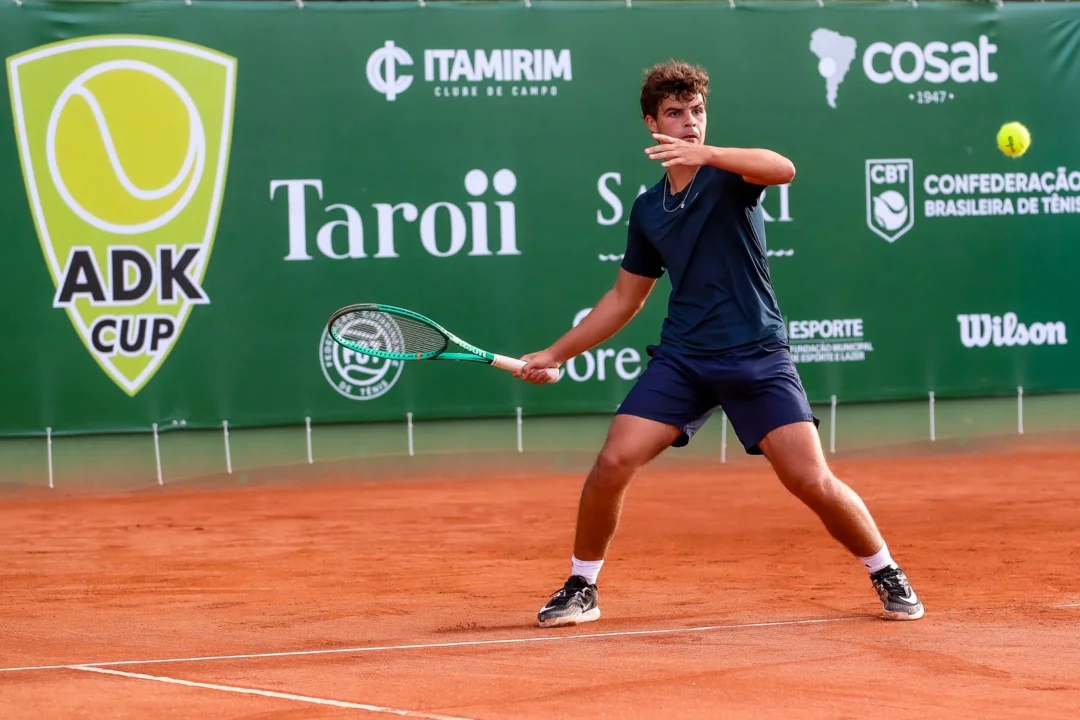 17ª Copa Santa Catarina de Tênis: chaves principais começaram nesta terça-feira em Itajaí