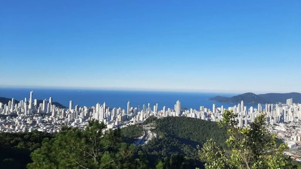 Foto ilustrativa do morro. (Crédito Willian Righetto)