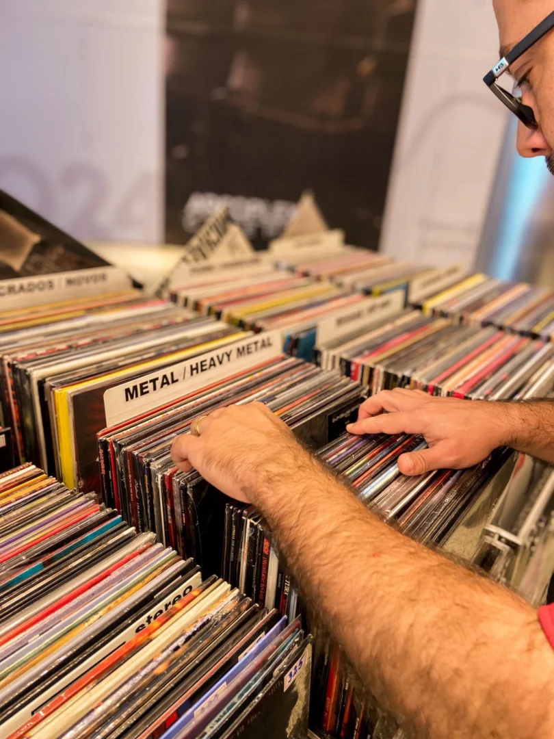 Feira de Vinil reúne colecionadores no Itajaí Shopping (Divulgação)